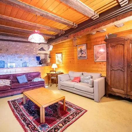 La Croix Des Rameaux- Charming House Near Lyon *