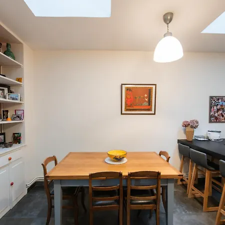 Apartment La Croix Des Rameaux- Charming House Near Lyon *